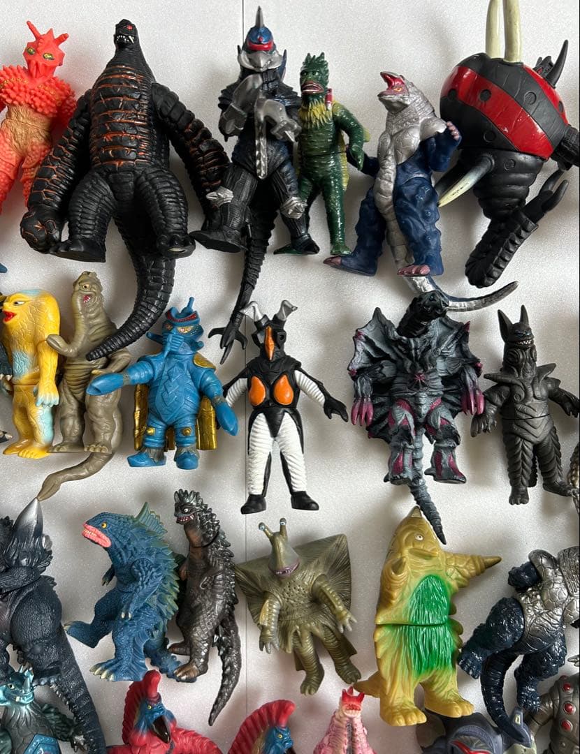 ソフビ　107体　まとめ売り　ウルトラマン　怪獣
