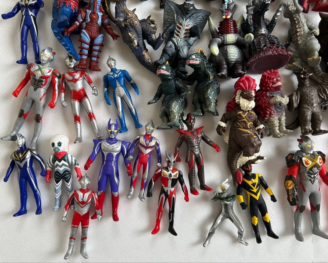 ソフビ　107体　まとめ売り　ウルトラマン　怪獣