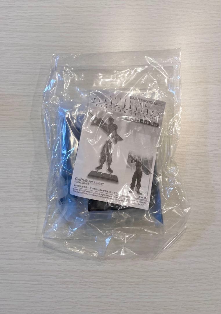 DISSDIA FINALFANTASY トレーディングアーツ　フィギュア