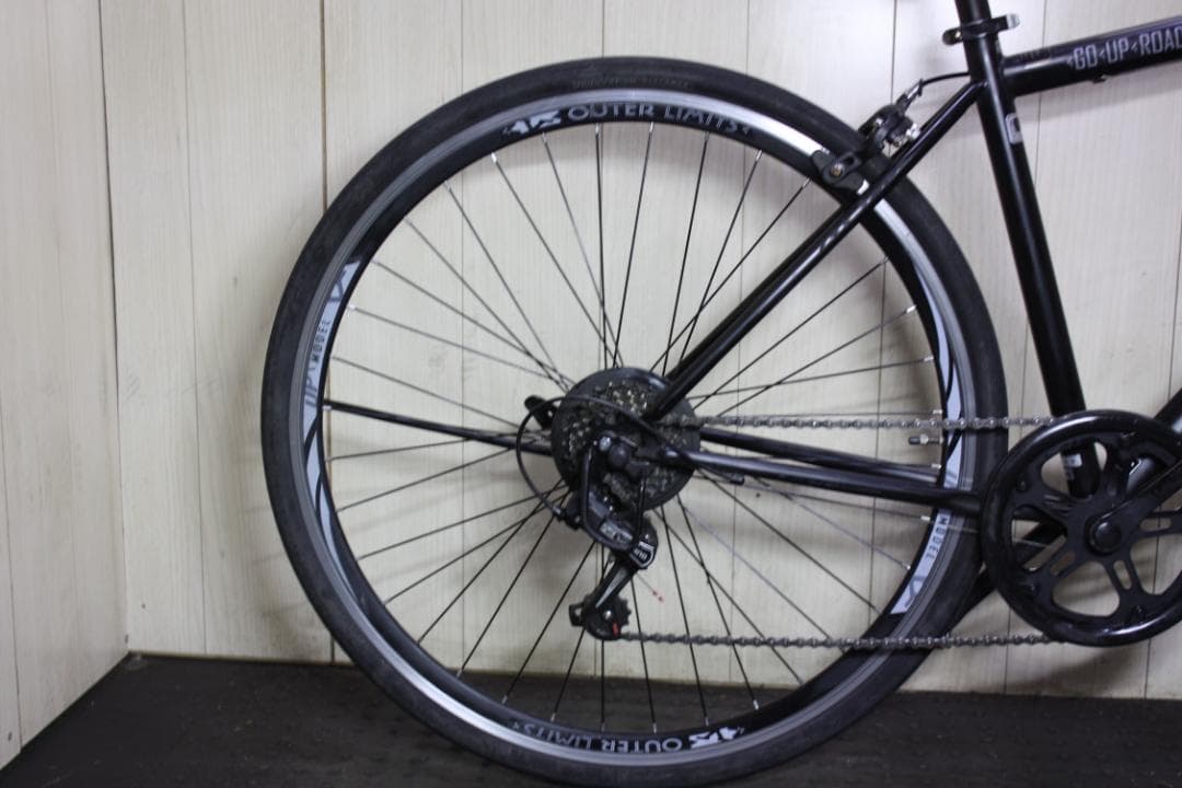 アウターリミッツ スチル シマノ6速 450mm クロスバイク 黒