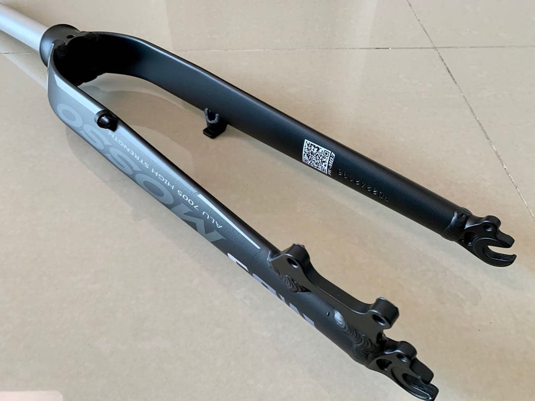 新品　MOSSO FK-MD3 26インチ MTB向けアルミフロントフォーク