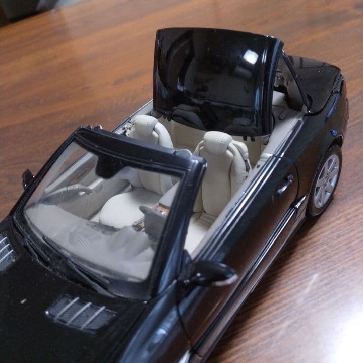 メルセデス・ベンツ SL 2001 ミニカー(オープンカー)