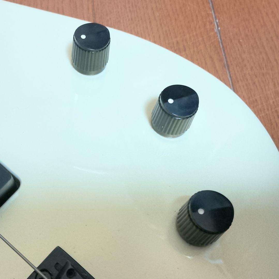 ARIA PROⅡ　MAB-550M　PJタイプエレキベース　弦は新品に交換済み