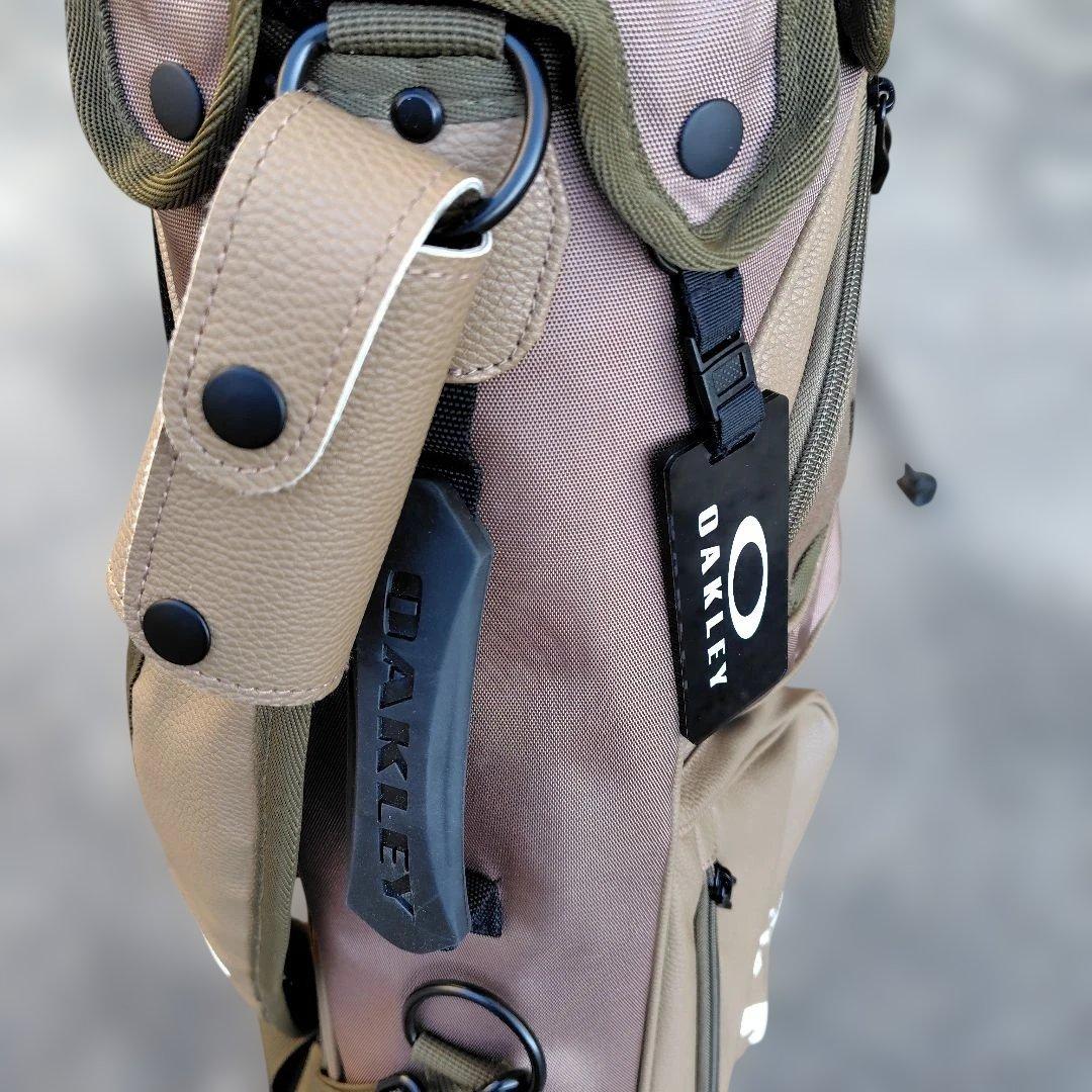 は*ン様 OAKLEY スタンド キャディバッグ ブラウン