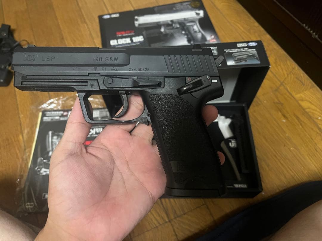 東京マルイ　電動ガン　　充電器あり　2丁セット