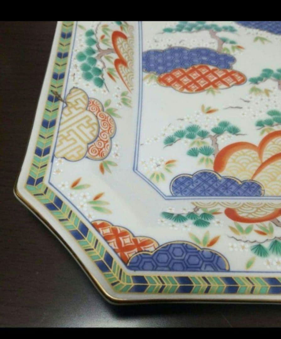 八角形 陶磁器皿 雲と花の模様有田　翔山　レア色絵