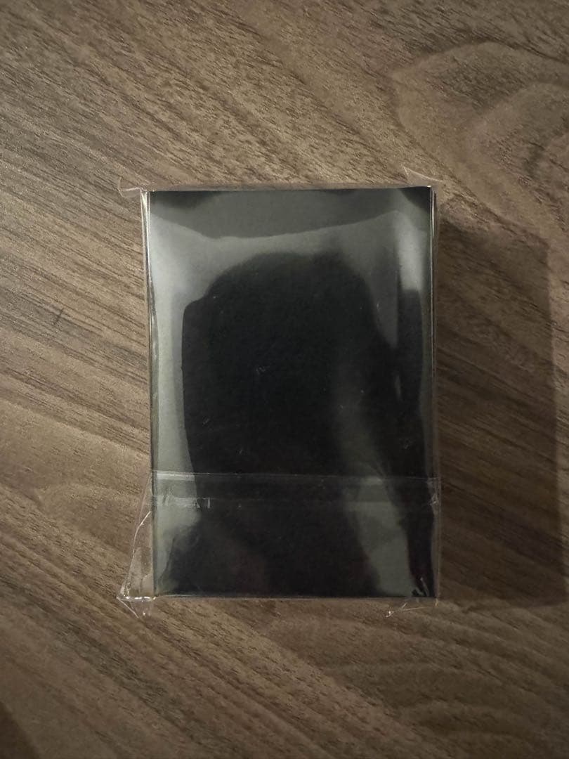 遊戯王　WCS2025 スリーブ 赤　公式 100枚入り　パリ