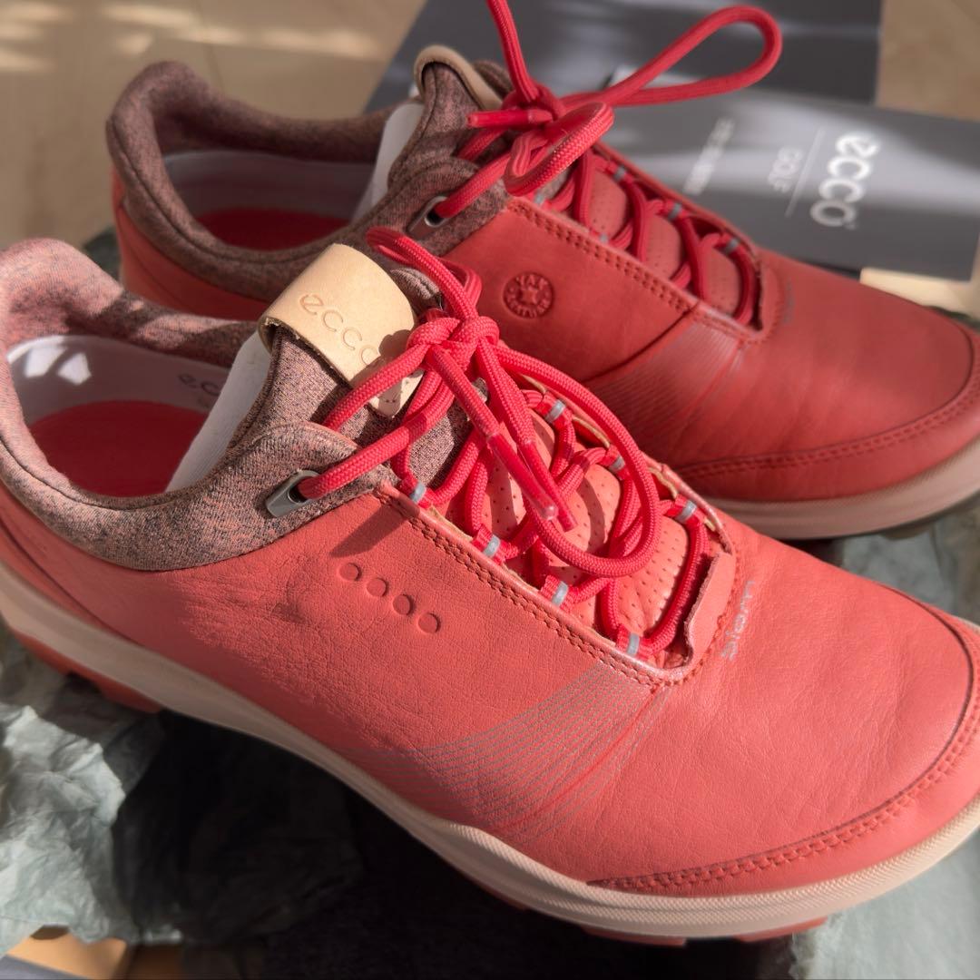 【新品未使用に近い】eccoレディス ゴルフシューズ