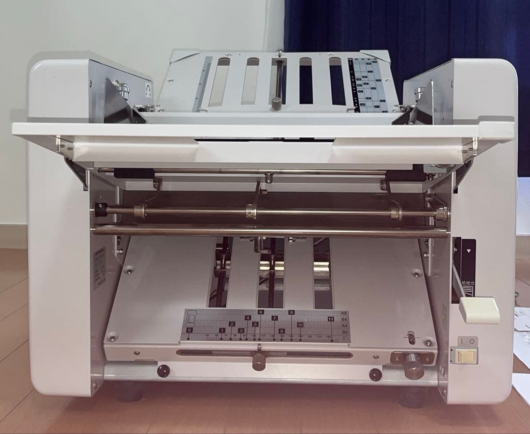 紙折り機　NP270