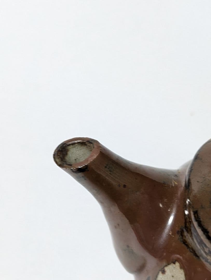 （押し上2-C）浜田庄司　急須　茶色と白の模様