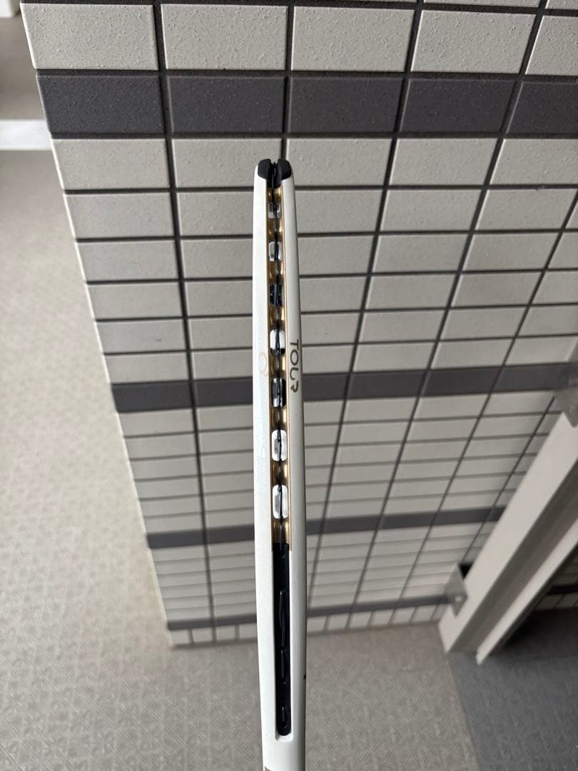 美品　Princeテニスラケット Tour O3 100インチ305g G2