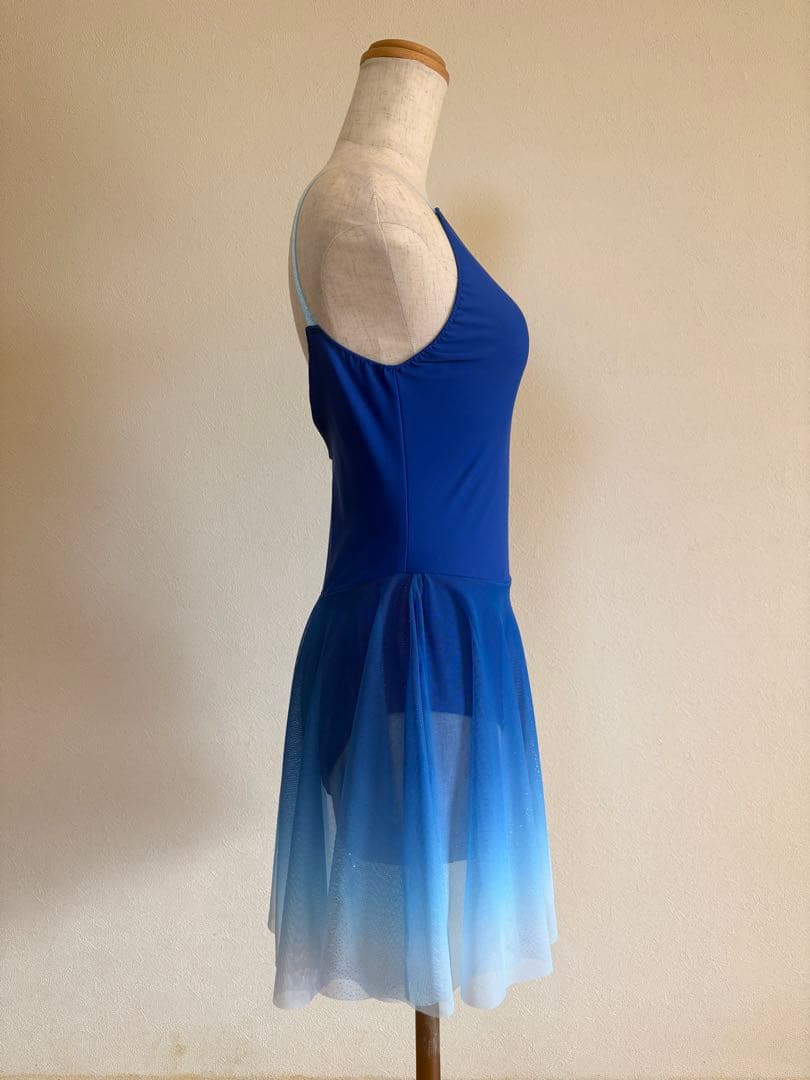 Sサイズ　グラデーションスカート付きレオタード