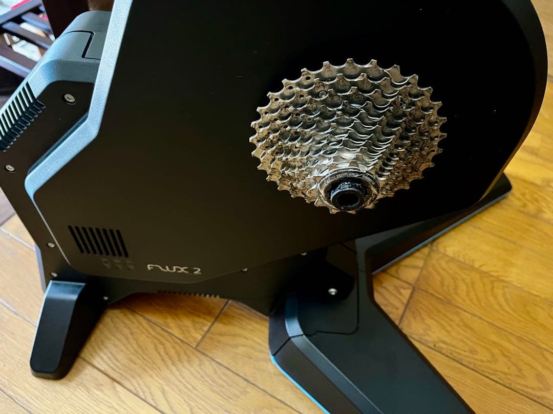 Tacx FLUX 2 ローラー台