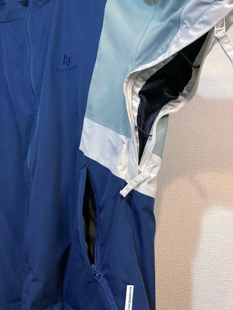 スノーボードウェア 軽量　Sサイズ