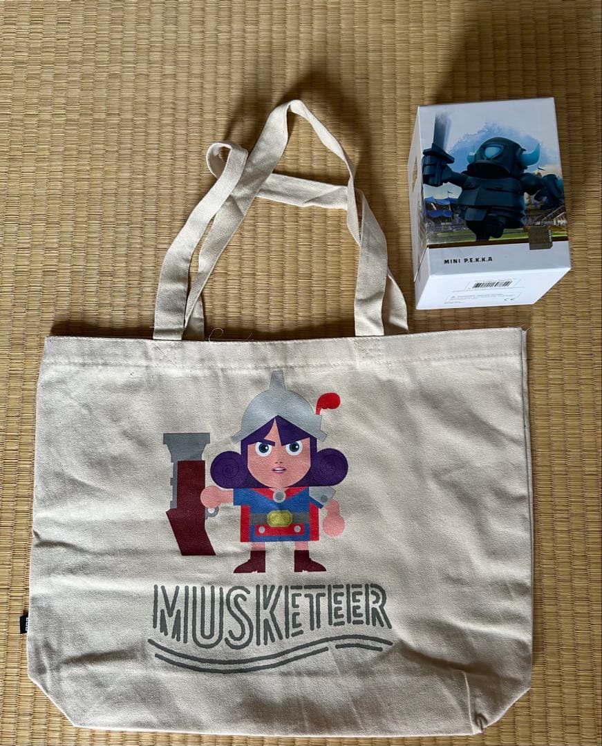 クラロワ クラクラ MINI P.E.K.K.A. フィギュアとエコバッグ