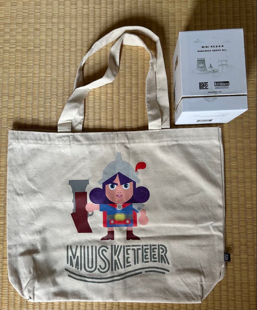 クラロワ クラクラ MINI P.E.K.K.A. フィギュアとエコバッグ