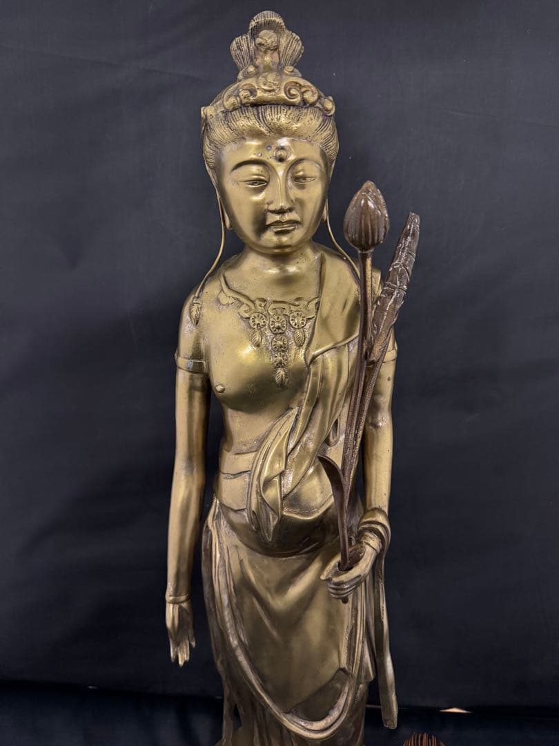 大型　観音 菩薩 銅製 仏像 彫刻 置物 開運 風水 骨董 古美術 アンティーク