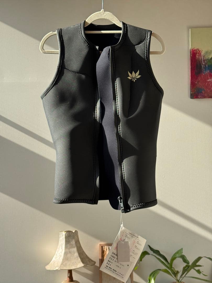 axxe classicウェットスーツ ベスト 男性用Lサイズ ブラック