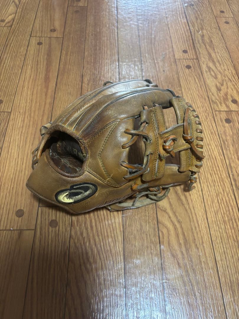 アシックス　ゴールドステージ　硬式　内野手用 軟式でも可