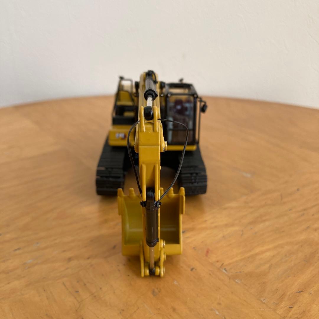 キャタピラー DMハイラインシリーズ 1/50 CAT330 ショベルカー