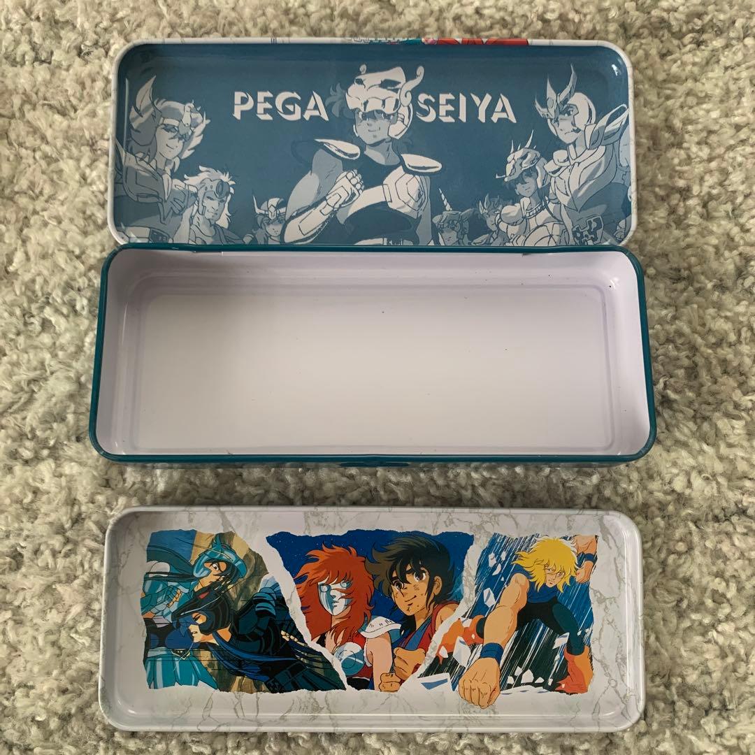 2個セット　聖闘士星矢　缶ペンケース　未使用