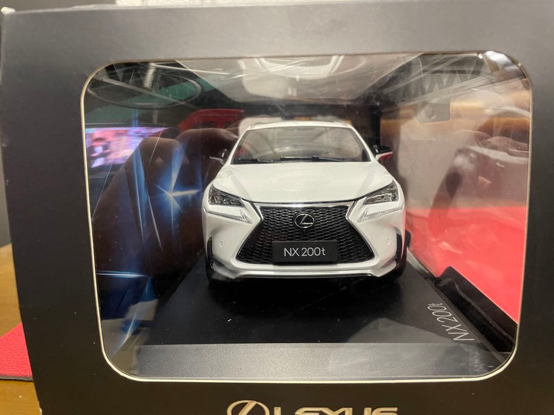 レクサス　NX200t