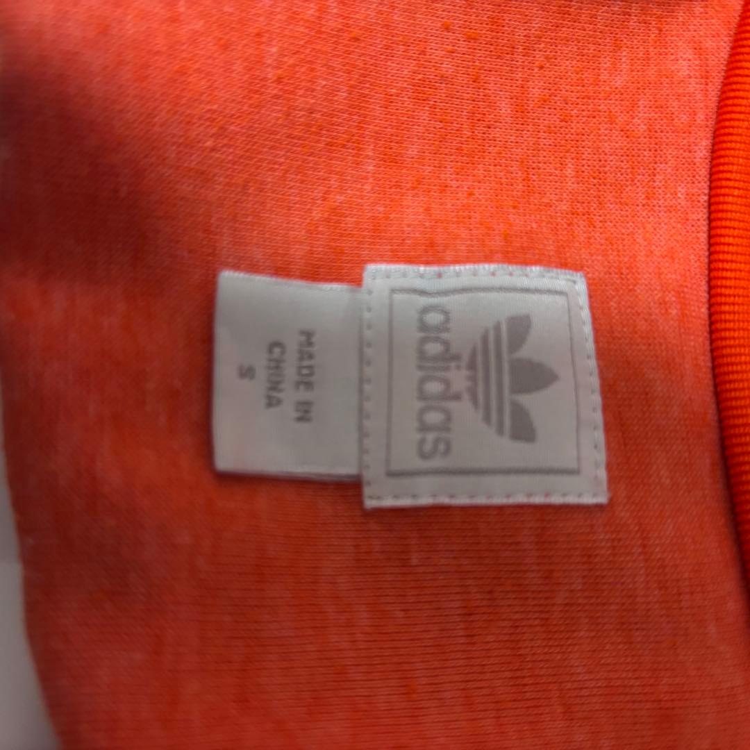 ☆人気　アディダス　ジャージ　トラックジャケット　刺繍ロゴ　オランダ代表　S