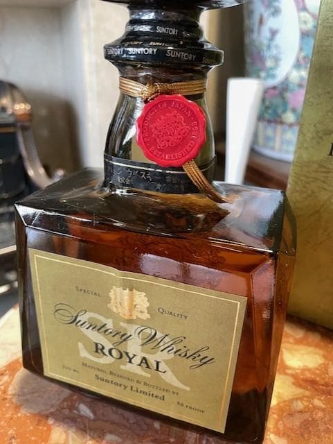 ウイスキー Suntory Whisky  750ml