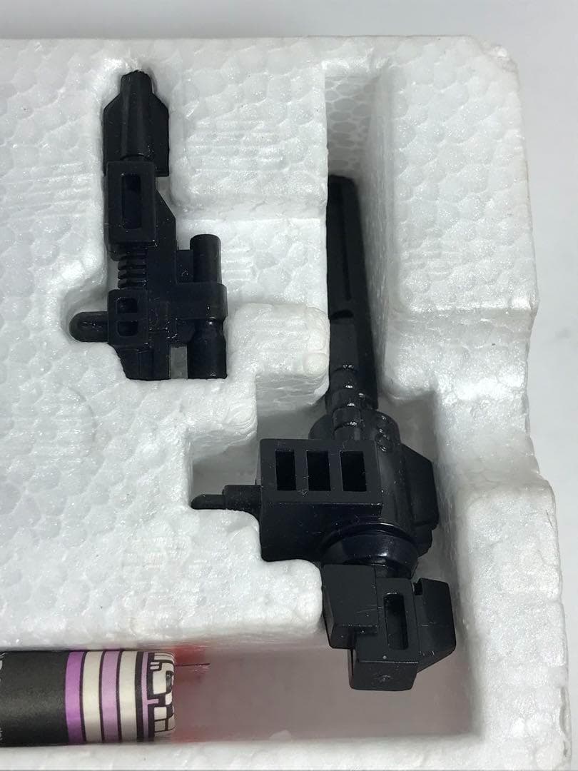 トランスフォーマー D-68 スインタル