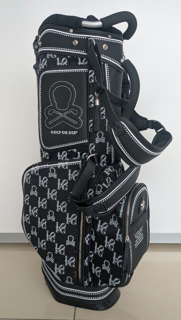 新品　未使用　MARK&LONA　キャディバッグ