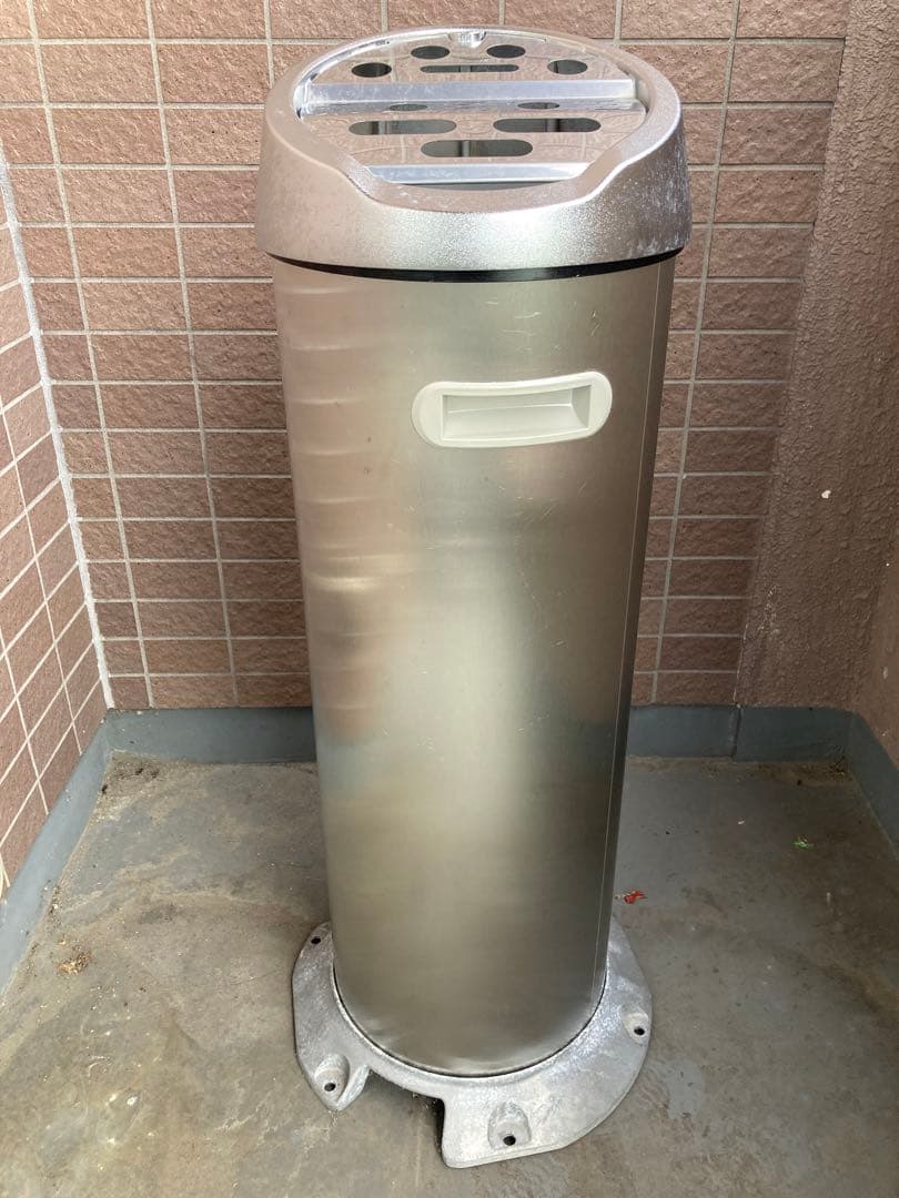 屋外用ステンレス灰皿　jT