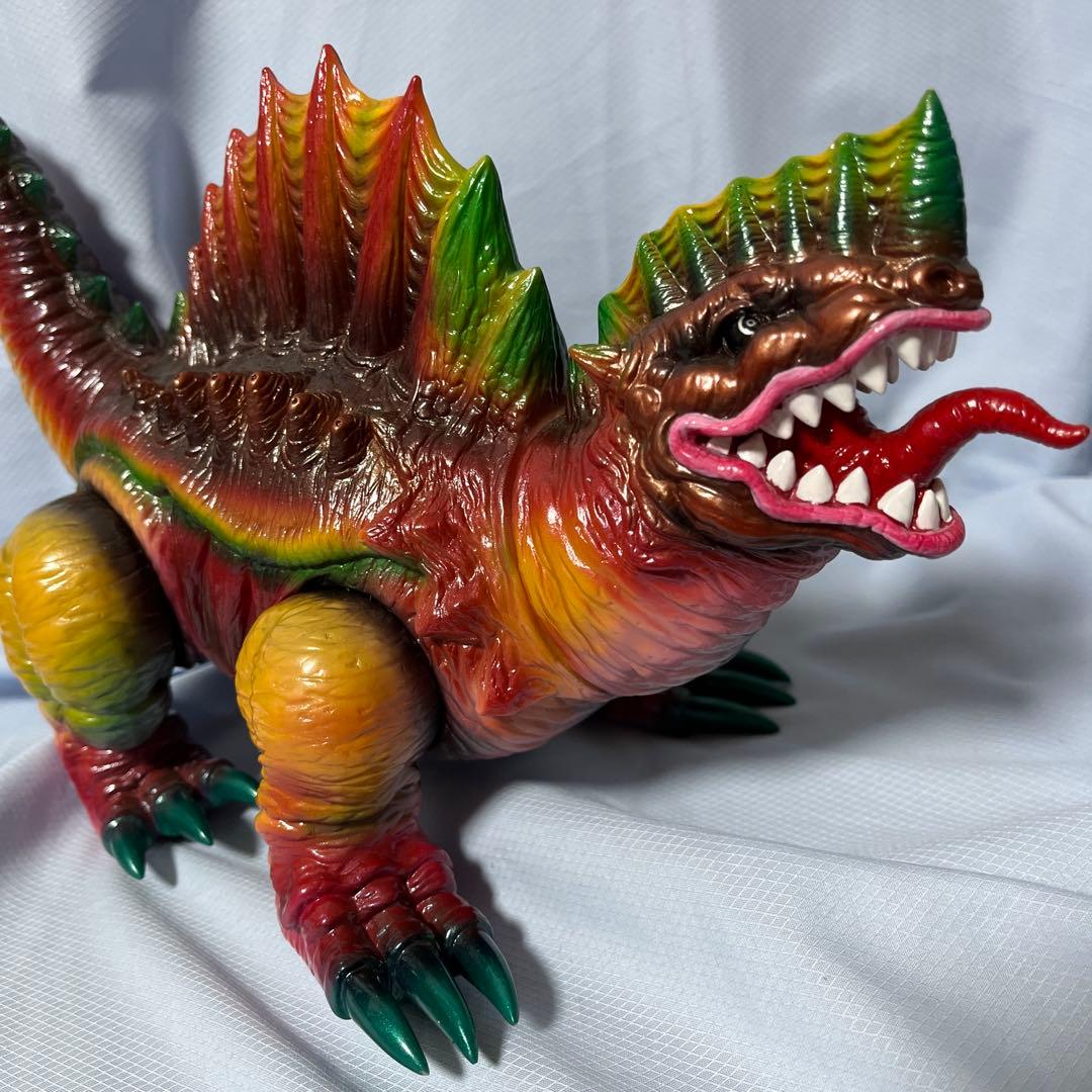 ガヴァドン　ソフビ　楳図かずお版　ウルトラマン　フューチャー