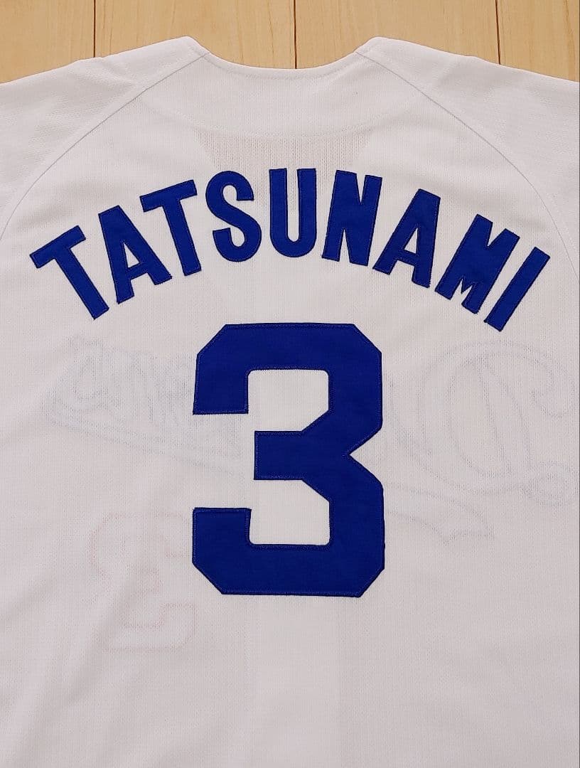 中日ドラゴンズ　立浪　一球　引退記念　ハイクオリティ　ユニフォーム　フリーサイズ