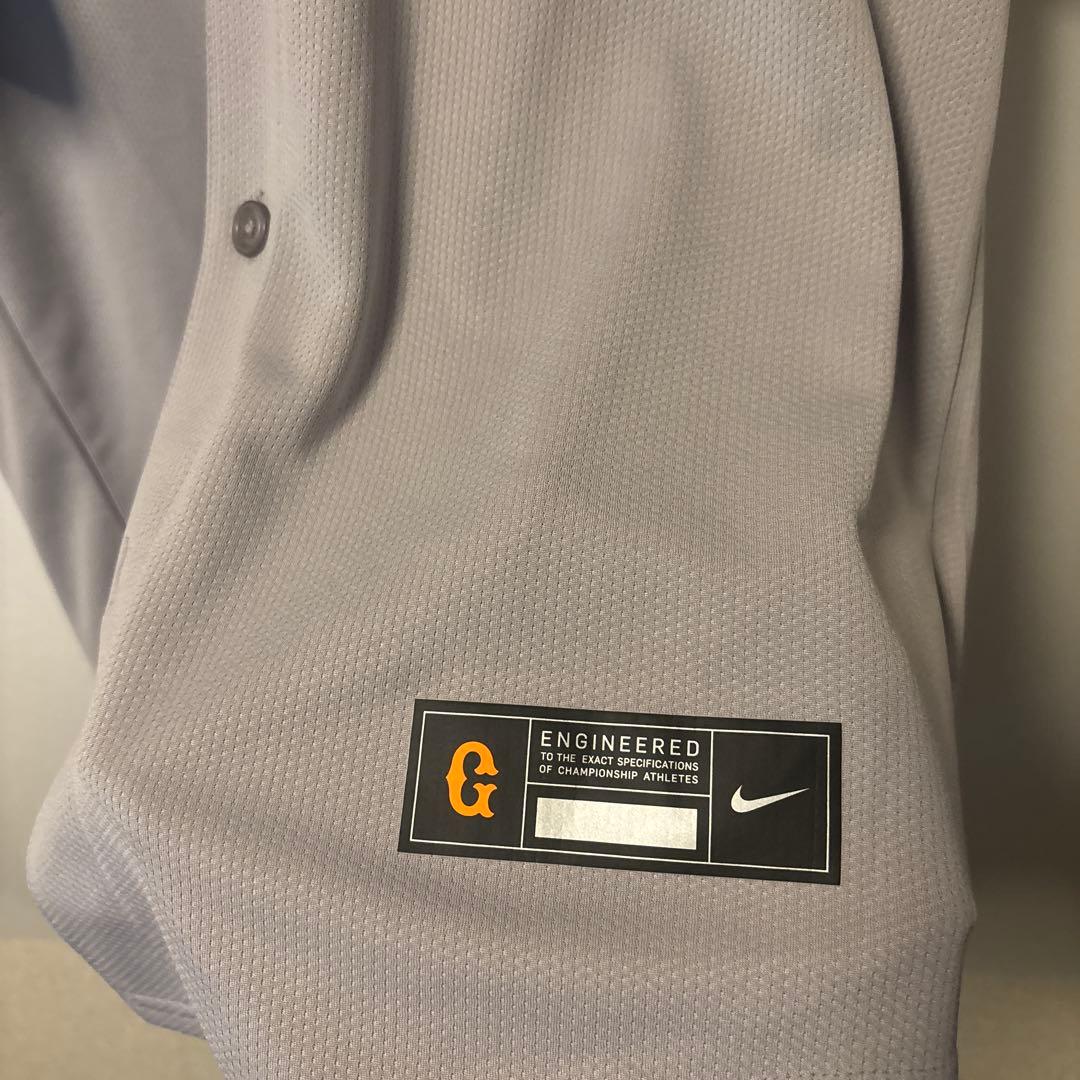 GIANTS YOSHIKAWA ユニフォーム 2