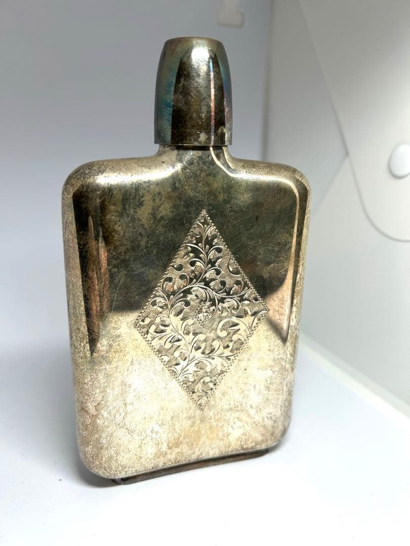 【彫金逸品】純銀製 SILVER 950 ヒップフラスコ 151g 唐草模様