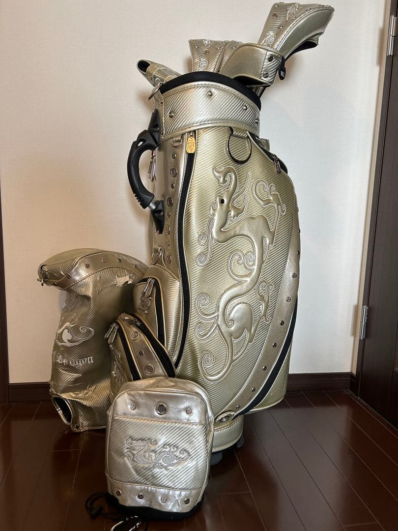 ダンスウィズドラゴン　キャディバッグ