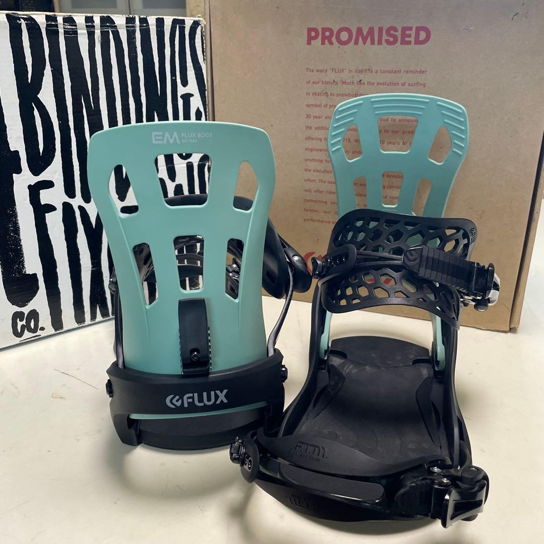 2023モデル未使用品　FLUX　フラックス　スノーボード バインディング　EM