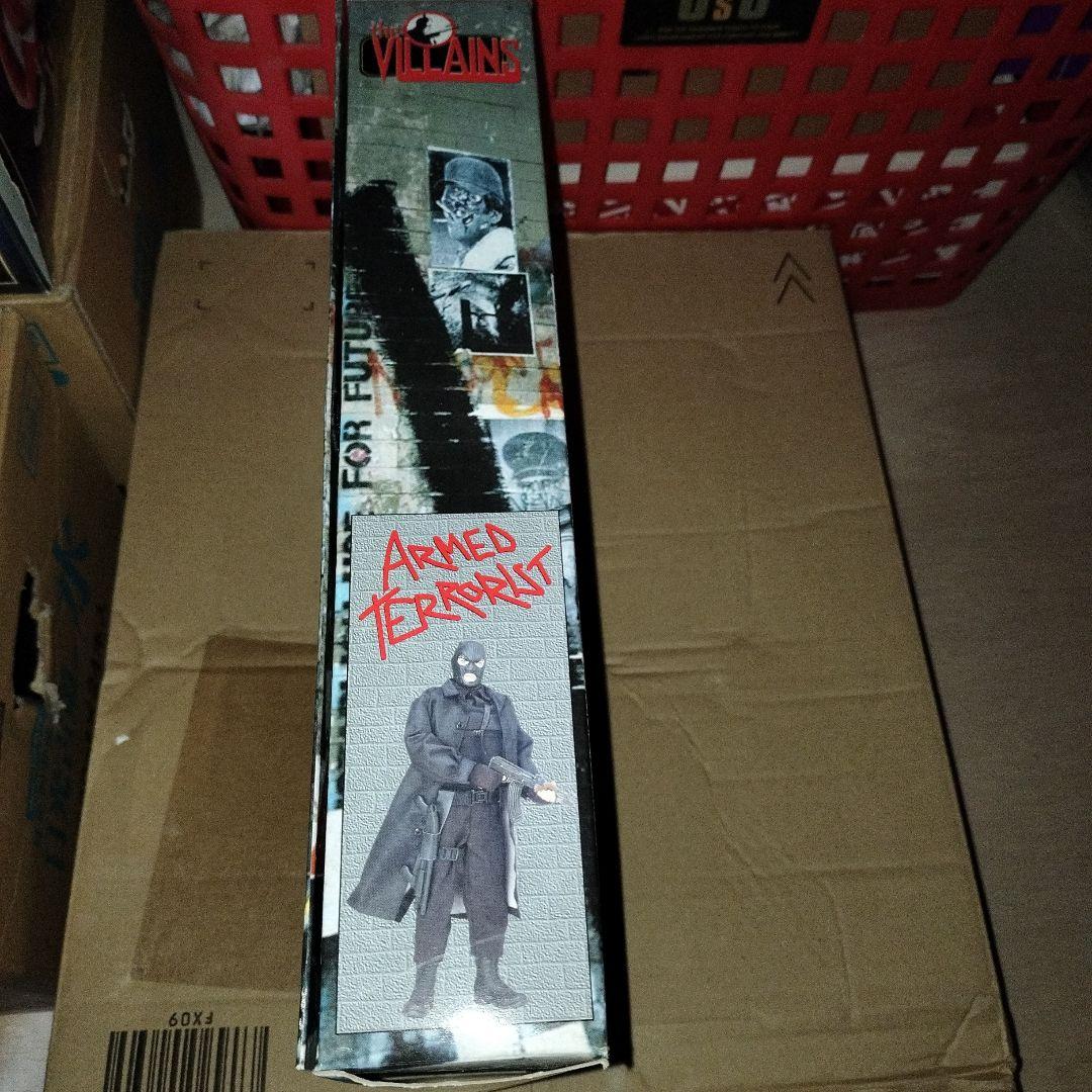 The Villains ARMED TERRORIST テロリスト　フィギュア