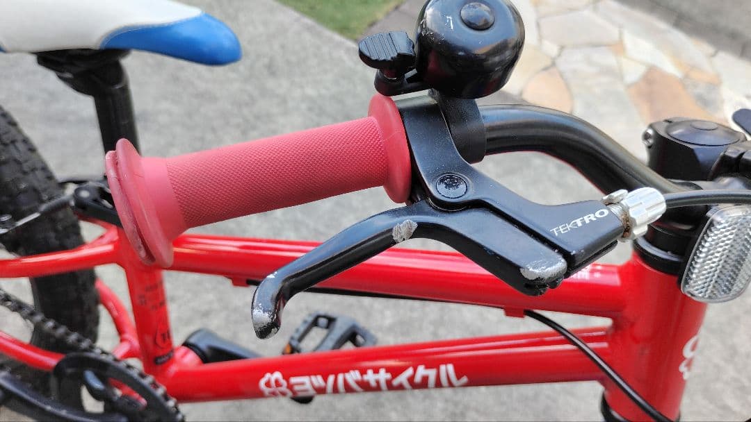ヨツバサイクル 16インチ 　レッド
