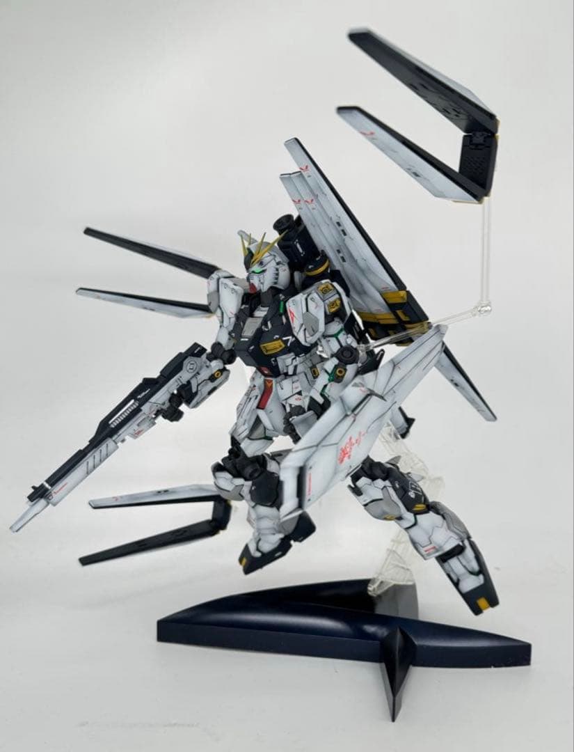 MG νガンダム　塗装済み