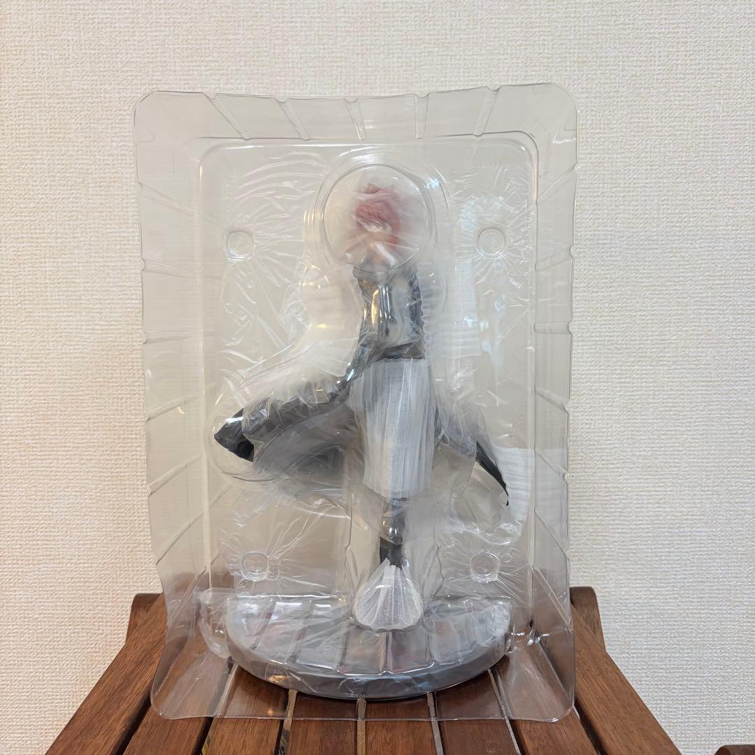 マキマ チェンソーマン 1/7 フィギュア AMAKUNI