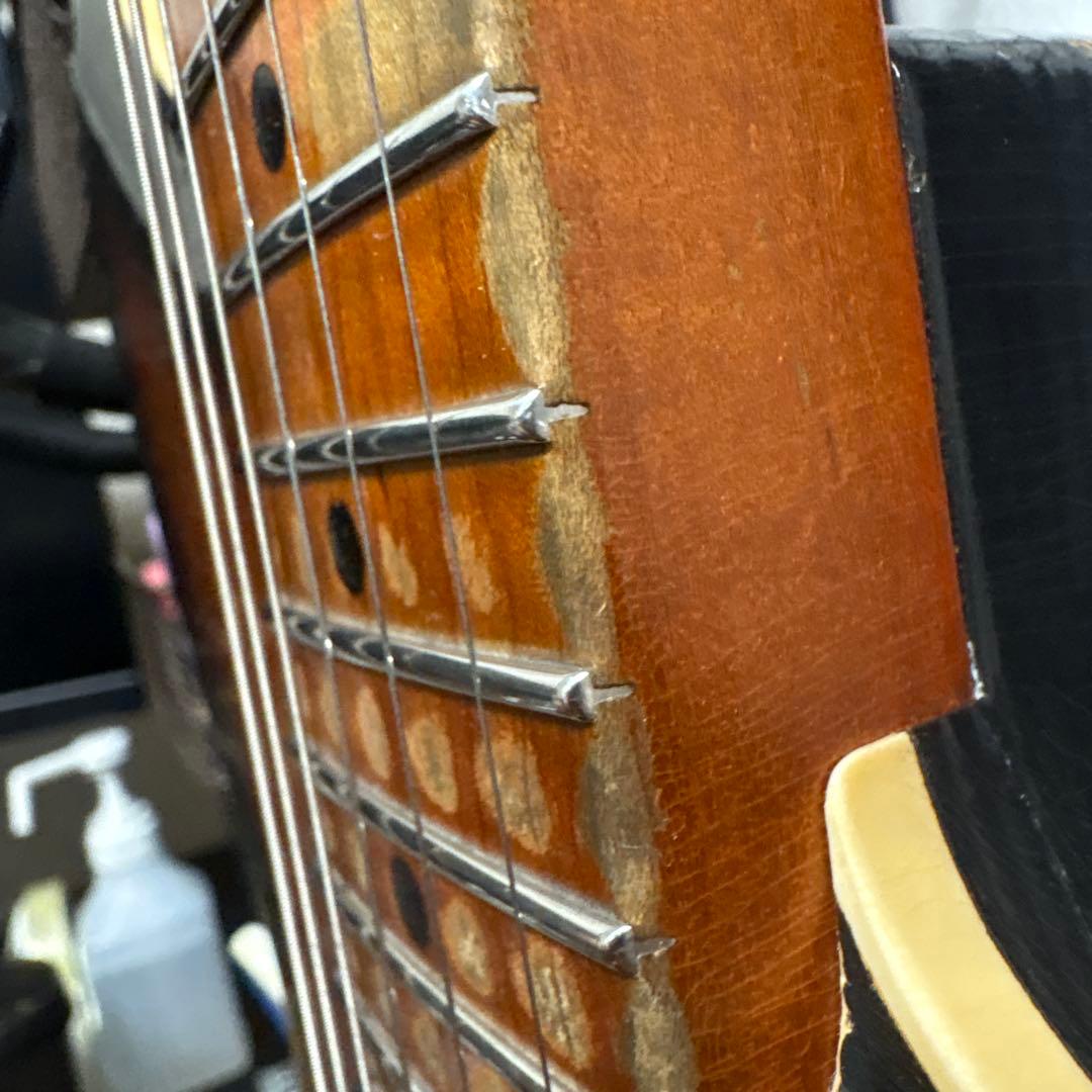 早い者勝ち Novo Serus Tエレキギター サンバースト