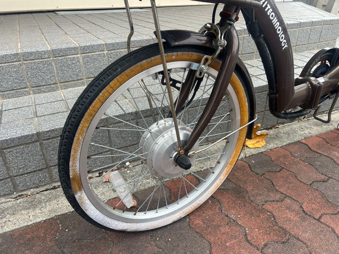 兵庫県神戸市より！21technology レトロ感漂う電動アシスト自転車実働。