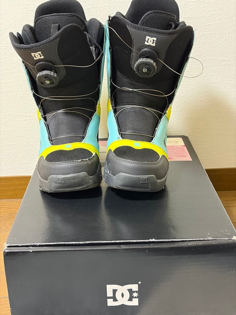 DC スノーボードブーツ ブラック/アクア/イエロー