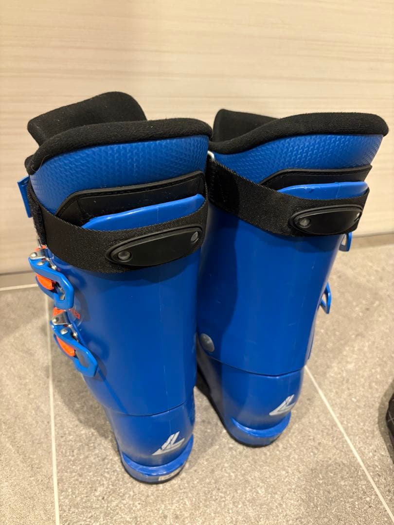 t*5様 LANGE RSJ 60 スキーブーツ 25.5センチ　1シーズン3泊