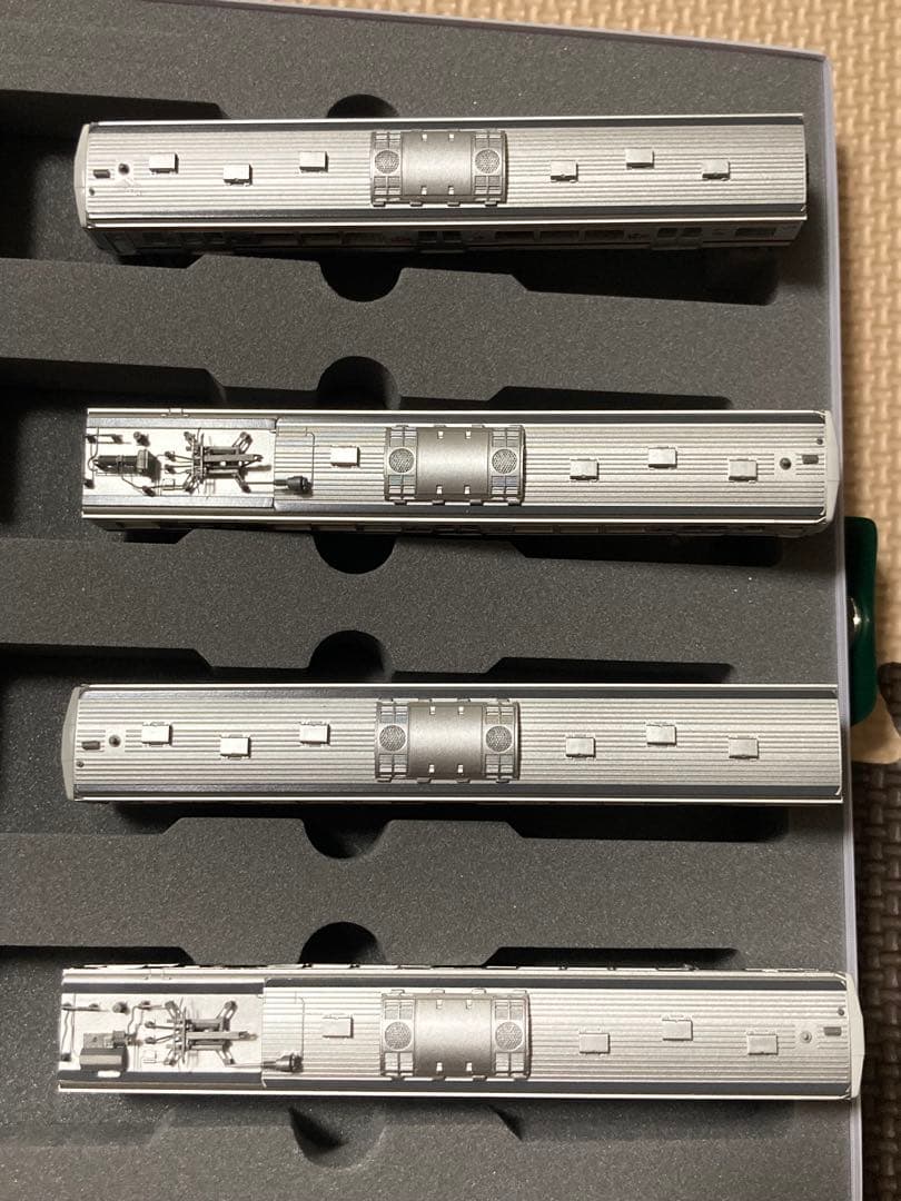 719系0番台あかべぇ+起き上がり小法師塗装