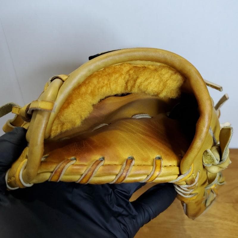 ミズノプロ MizunoPro リアルセレクション 良品 投手用 硬式グローブ