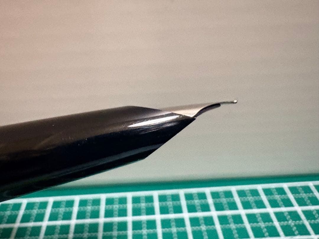 【匿名配送】MONT BLANC 万年筆 EFペン先