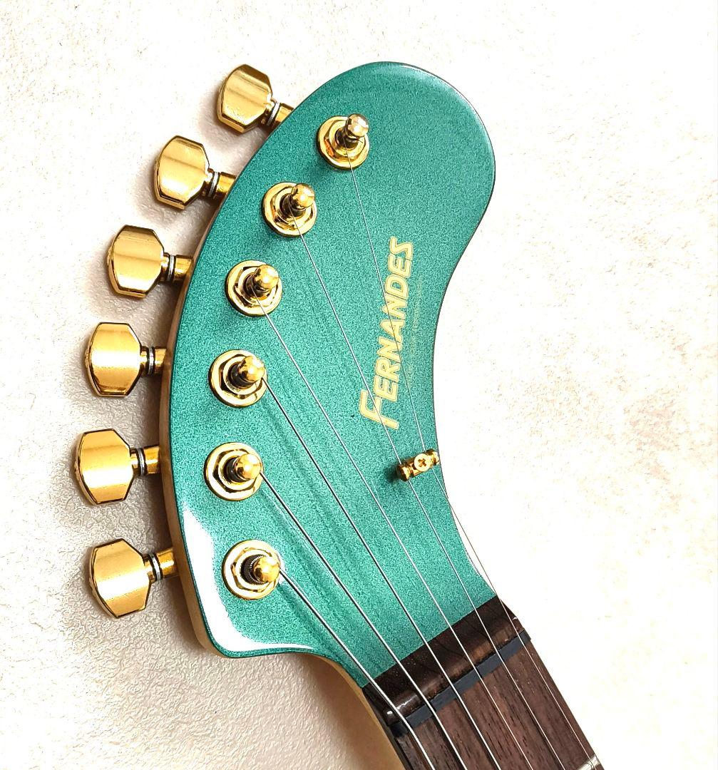【美品】ZO-3 芸達者 MG ターコイズ アンプ内蔵ミニギター 専用ケース付き