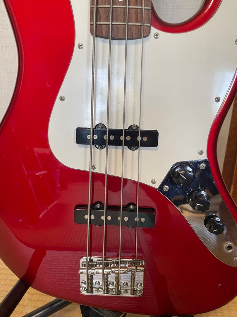 Squier Affinity Fender Jazz Bassケース付き‼️